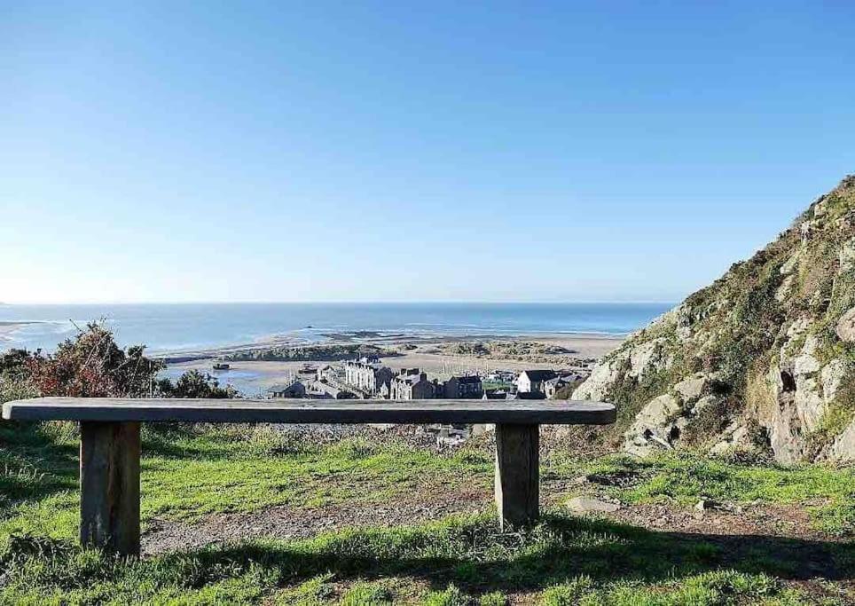 Harbourside 2 Bed Apartment, Barmouth Bridge Views 外观 照片
